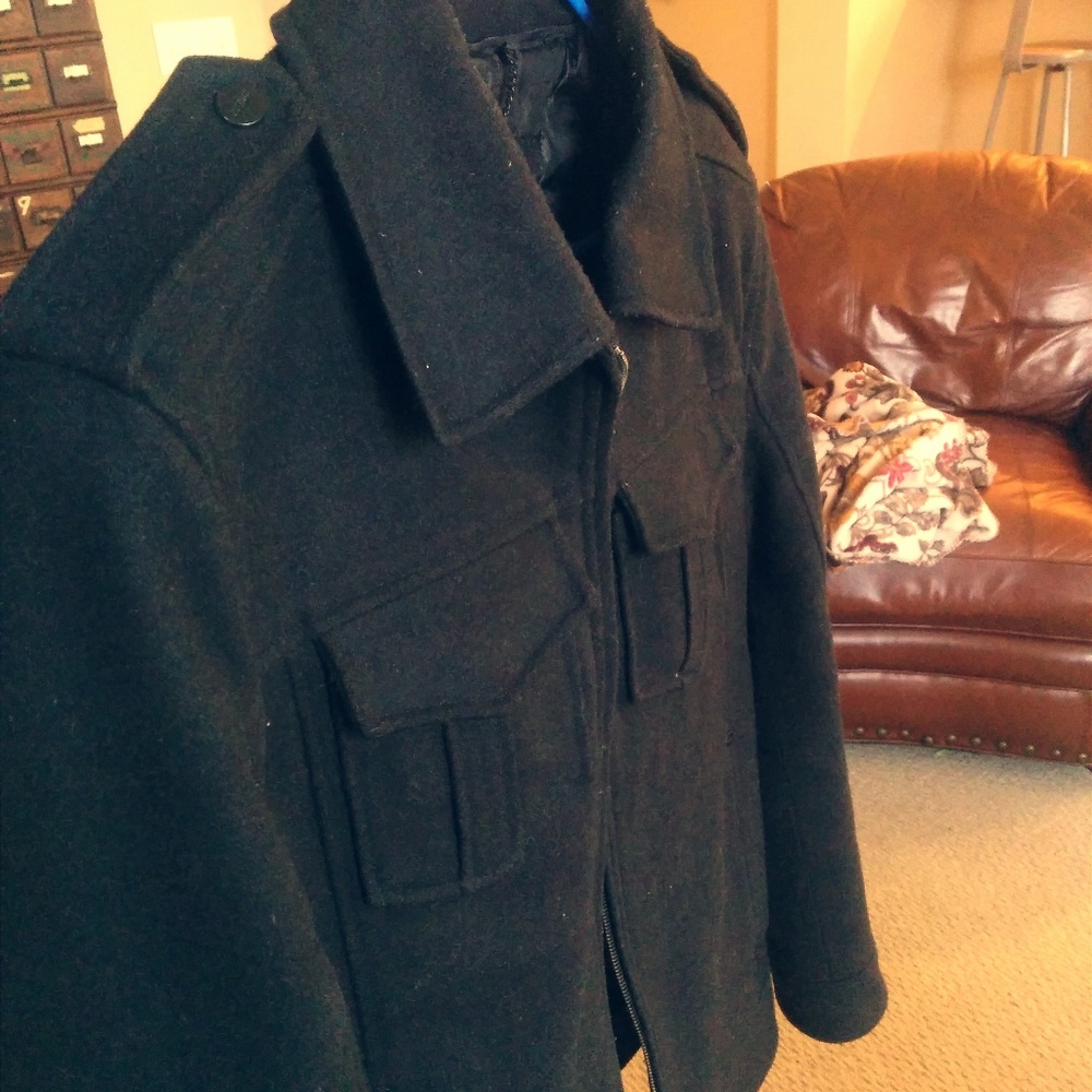GUESS COAT